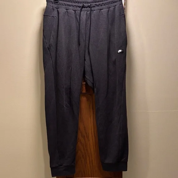 Nike Men's Black Jogger Pants with pockets - size XL - Picture 1 of 9